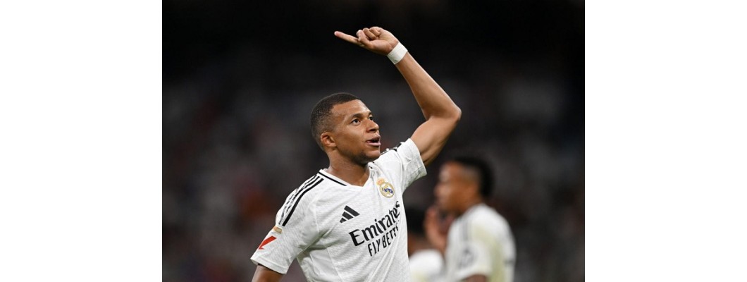 Kylian Mbappé se dále učí hrát jako hrotový útočník